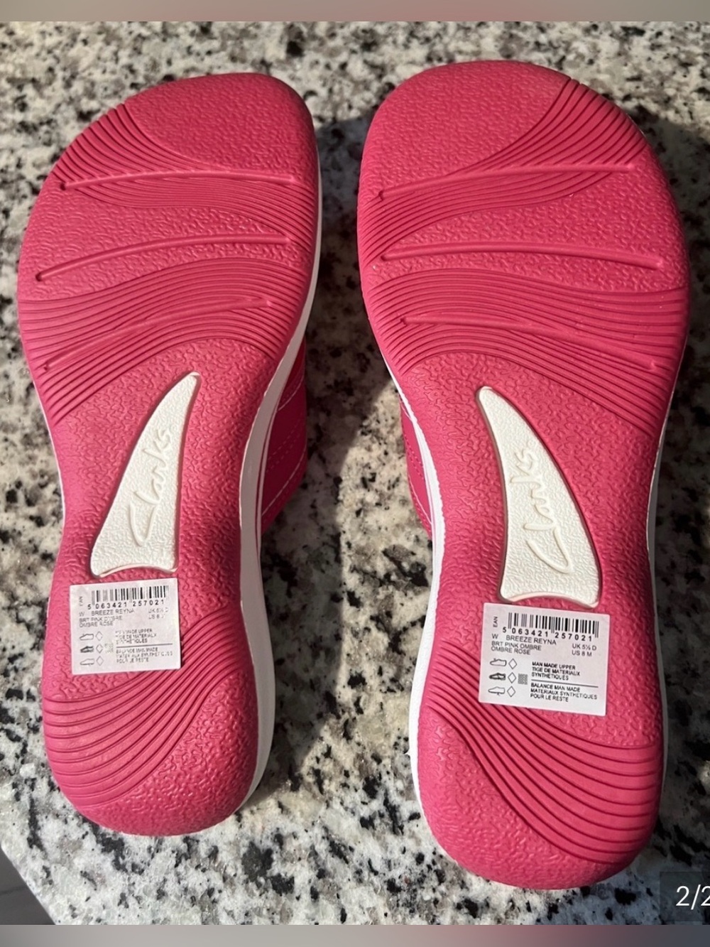 Clarks Cloudsteppers Flip Flops - Hot Pink with Orange Gradient Footbed (8) - Picture 2 of 4
